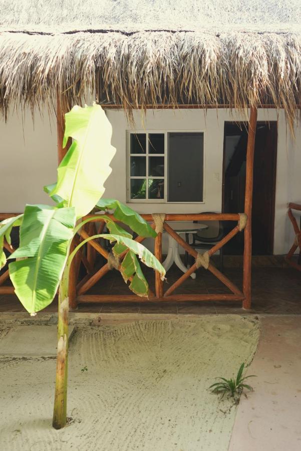 Kinta Kan Cabanas Hotel Playa Del Carmen Esterno foto